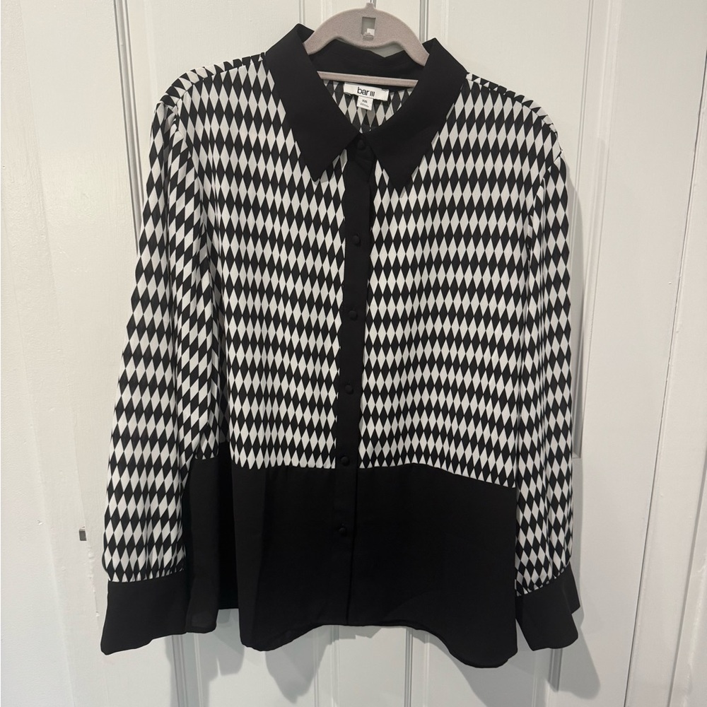 Bar III Black and White Geometric Button Down Shirt